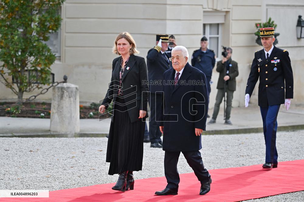 Yael Braun-Pivet Welcomes Mahmoud Abbas At The National Assembly - Paris