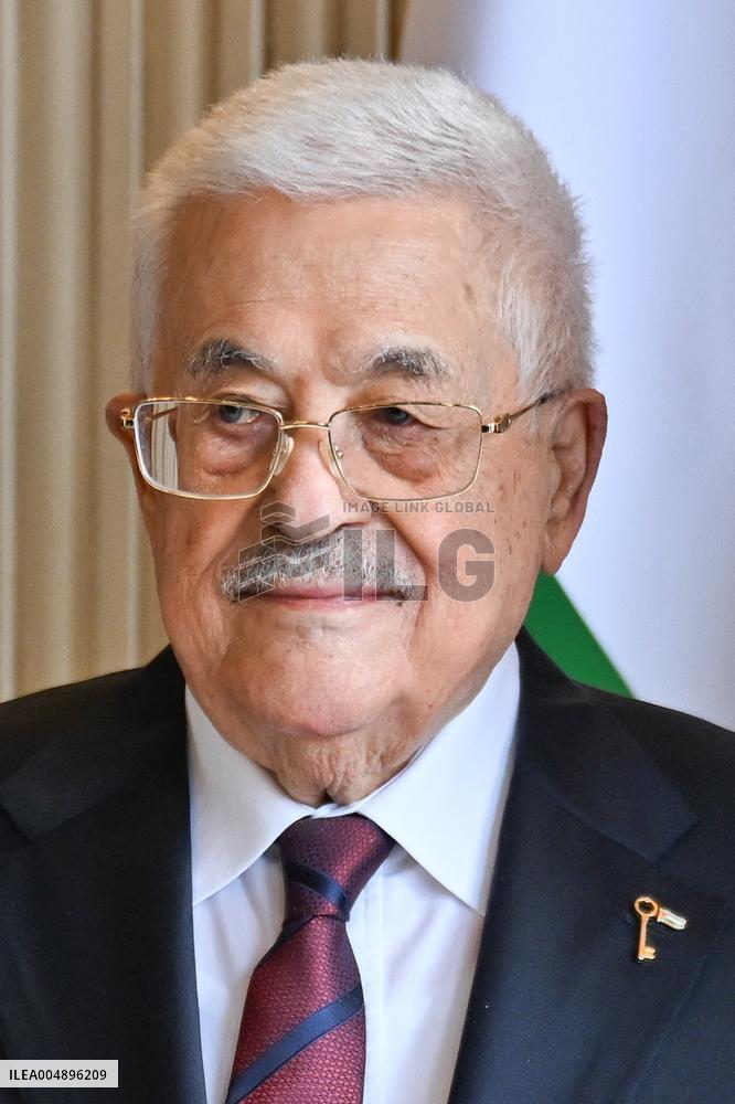 Yael Braun-Pivet Welcomes Mahmoud Abbas At The National Assembly - Paris