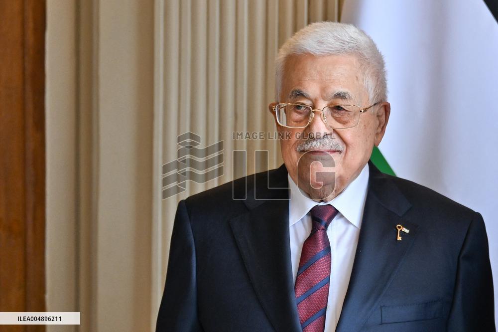 Yael Braun-Pivet Welcomes Mahmoud Abbas At The National Assembly - Paris
