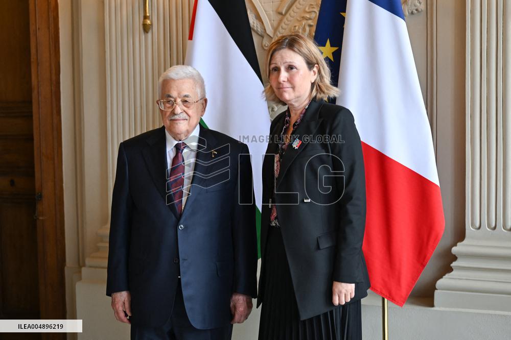 Yael Braun-Pivet Welcomes Mahmoud Abbas At The National Assembly - Paris