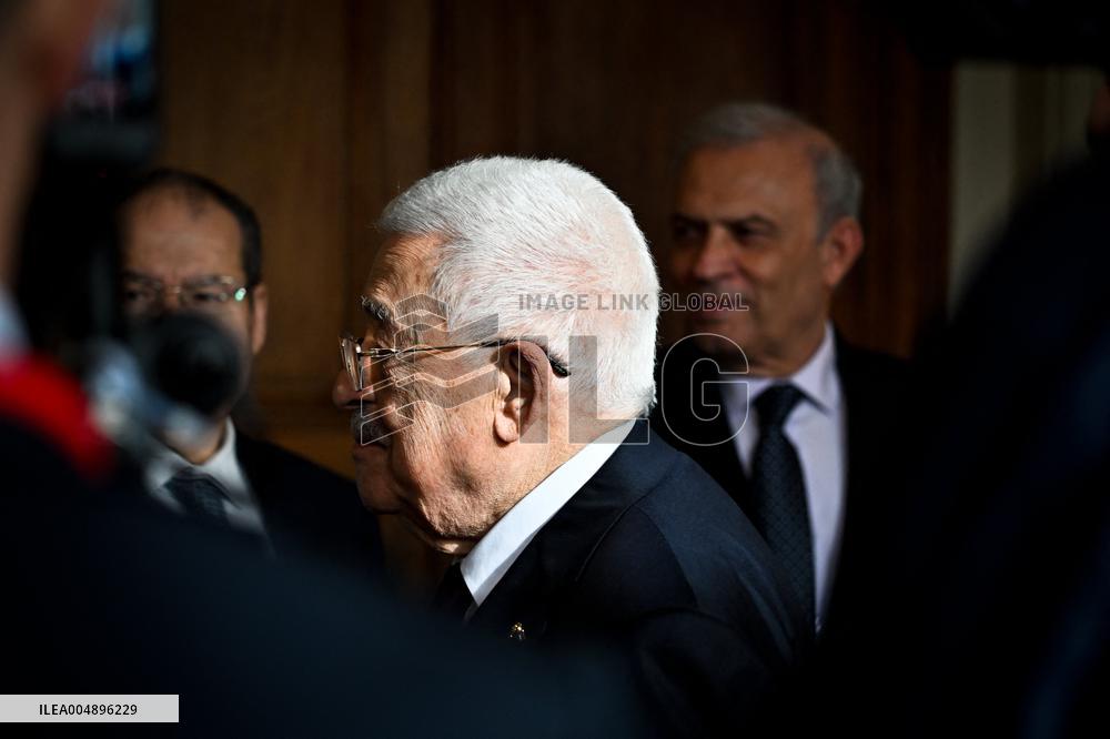 Yael Braun-Pivet Welcomes Mahmoud Abbas At The National Assembly - Paris