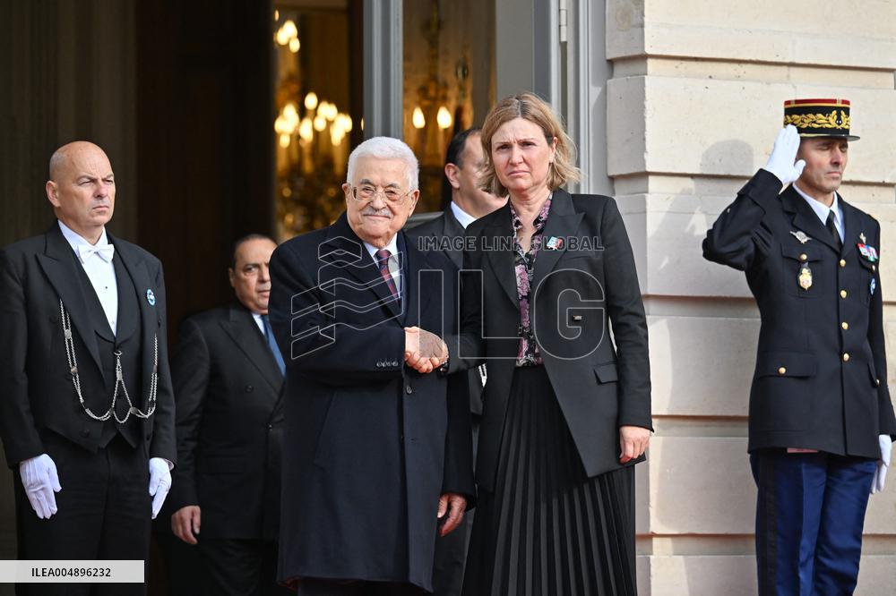 Yael Braun-Pivet Welcomes Mahmoud Abbas At The National Assembly - Paris