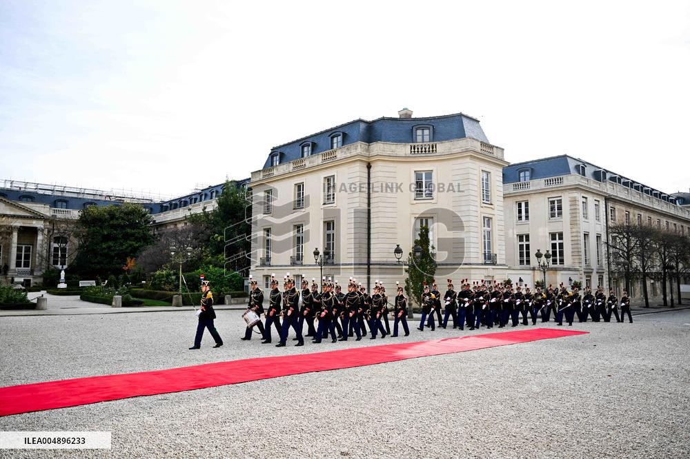 Yael Braun-Pivet Welcomes Mahmoud Abbas At The National Assembly - Paris