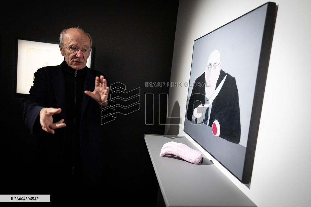 Exhibition of Philippe Geluck - Paris AJ