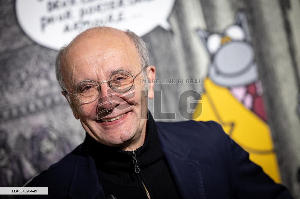 Exhibition of Philippe Geluck - Paris AJ