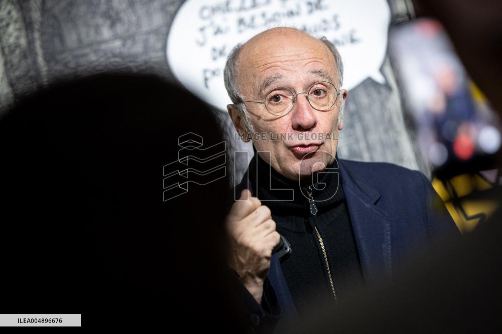 Exhibition of Philippe Geluck - Paris AJ