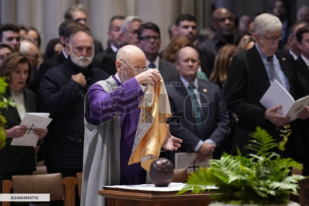 Jane Goodall funeral service - Washington