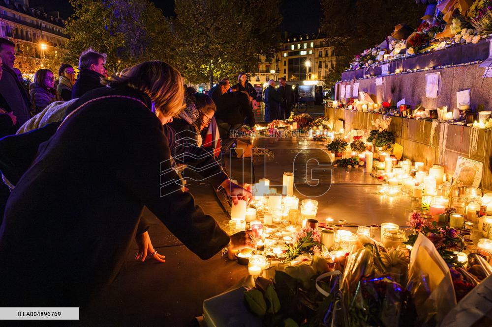 Tribute to November 13 at Republique Square - Paris
