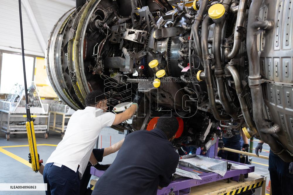 Aircraft Engines Maintenance at Air France Industries site - Orly