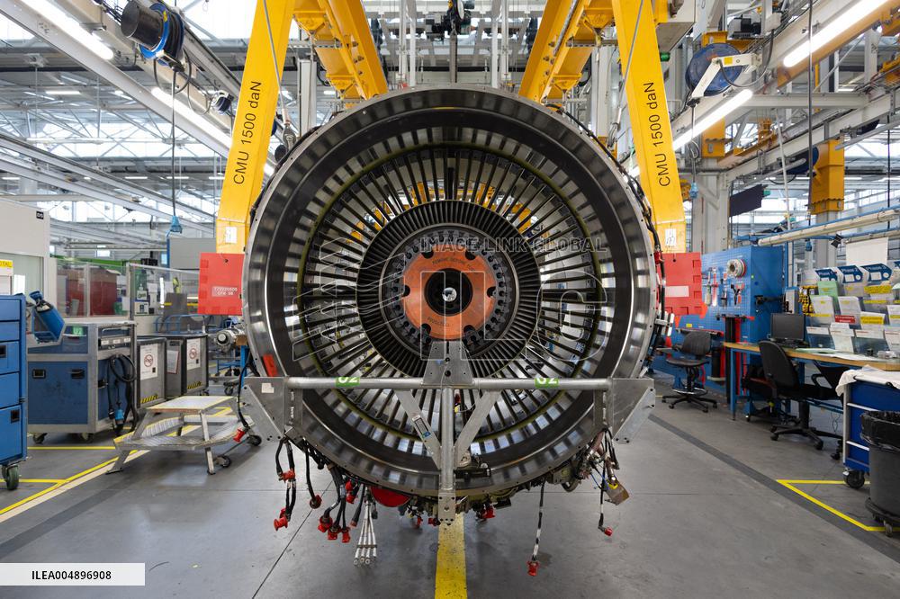 Aircraft Engines Maintenance at Air France Industries site - Orly