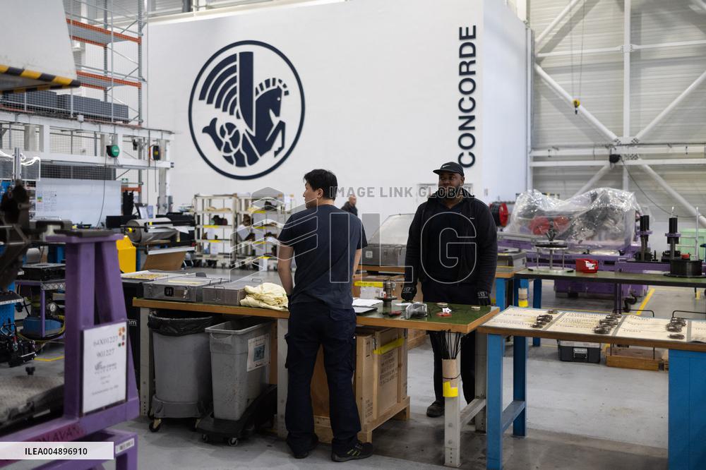 Aircraft Engines Maintenance at Air France Industries site - Orly