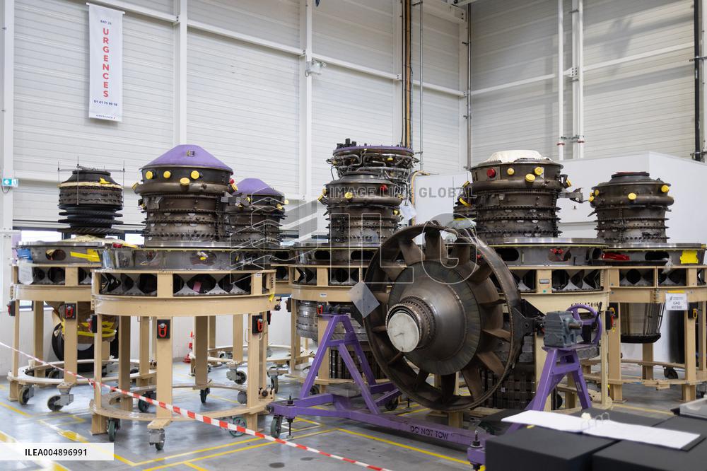 Aircraft Engines Maintenance at Air France Industries site - Orly