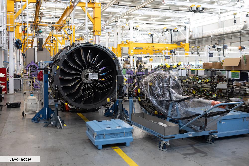 Aircraft Engines Maintenance at Air France Industries site - Orly