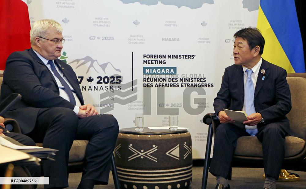 Japan-Ukraine talks in Canada