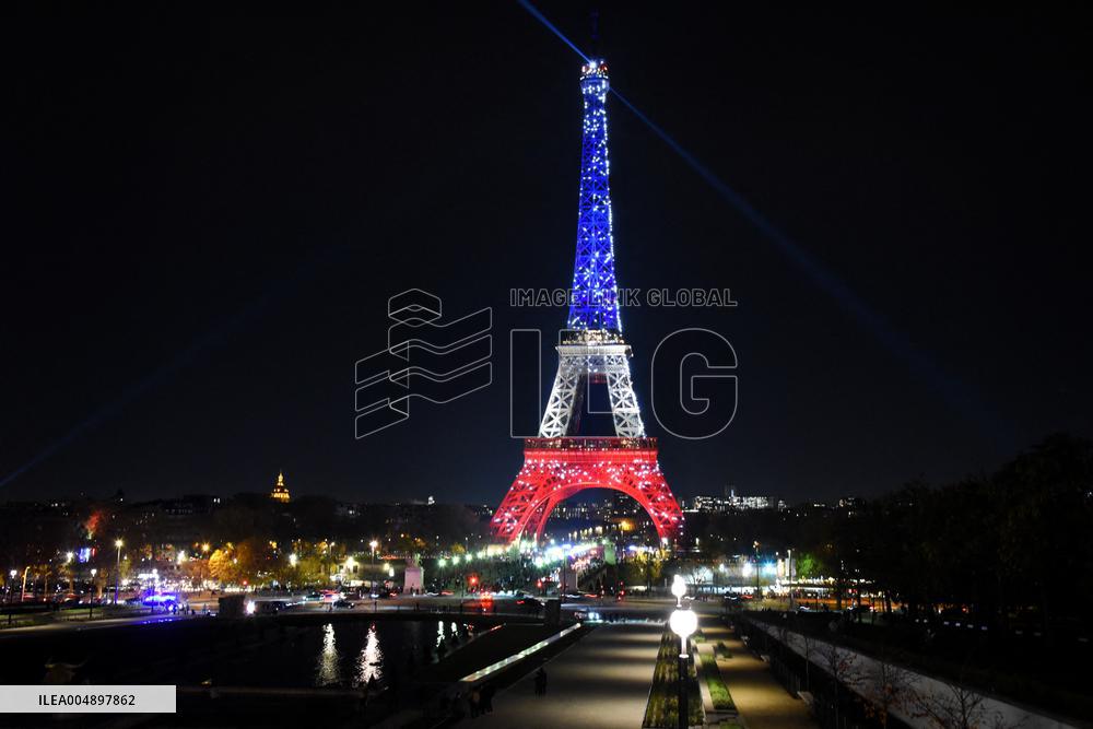 Eiffel Tower Tribute – Paris