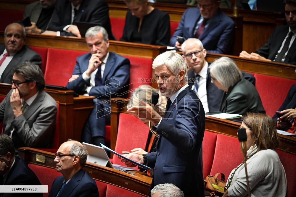 Suspension Of Pension Reform At The National Assembly - Paris