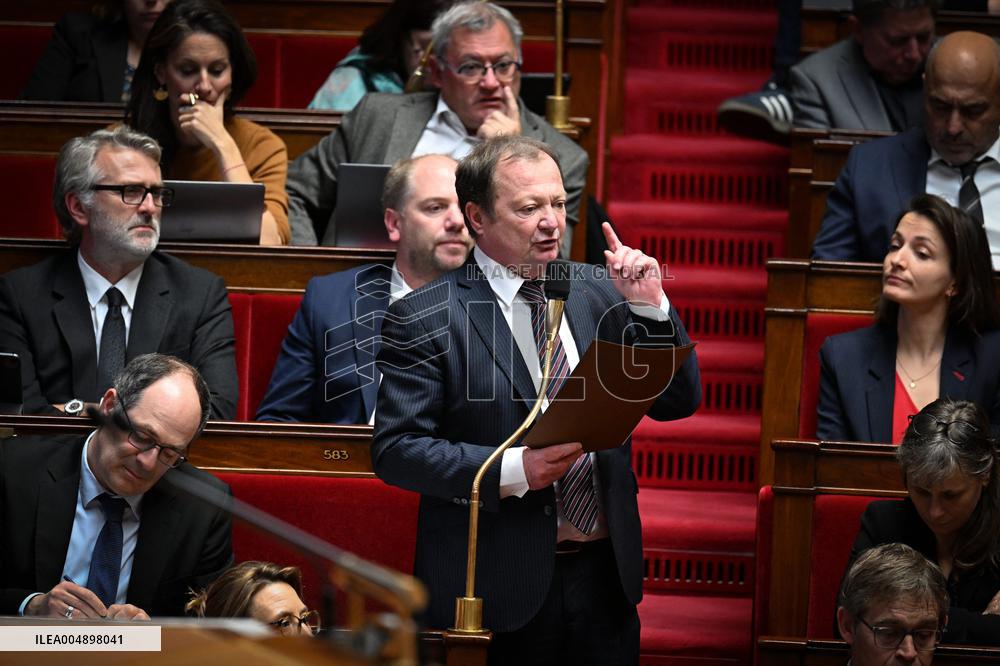 Suspension Of Pension Reform At The National Assembly - Paris