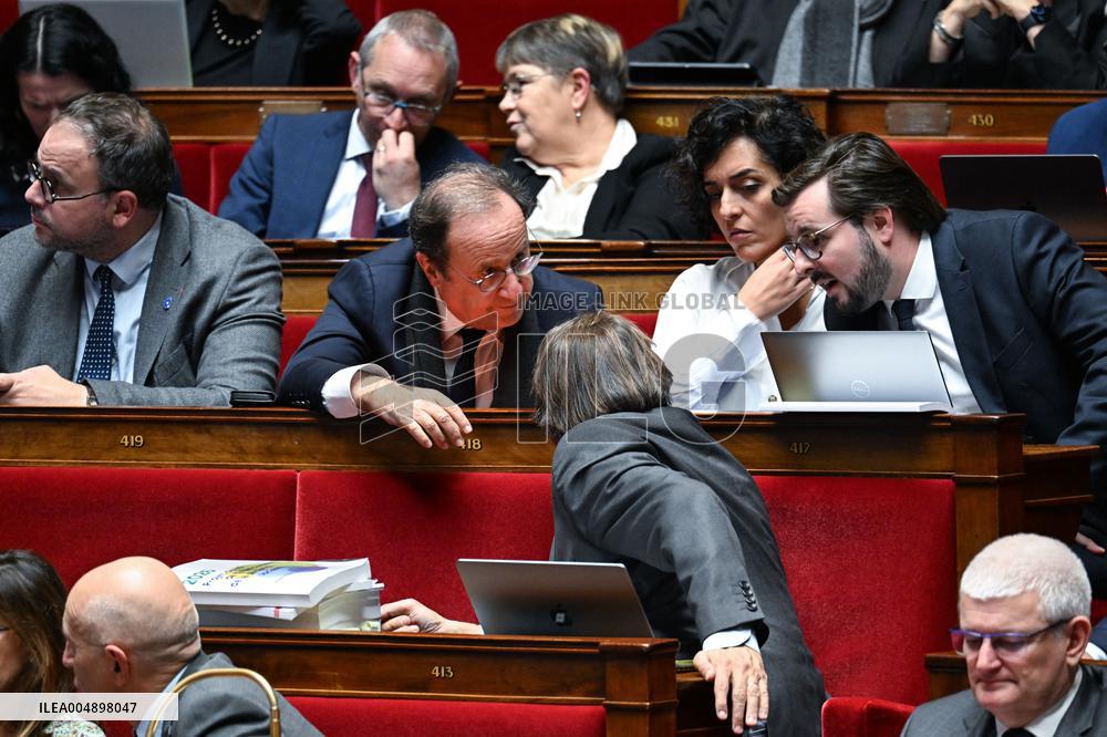 Suspension Of Pension Reform At The National Assembly - Paris