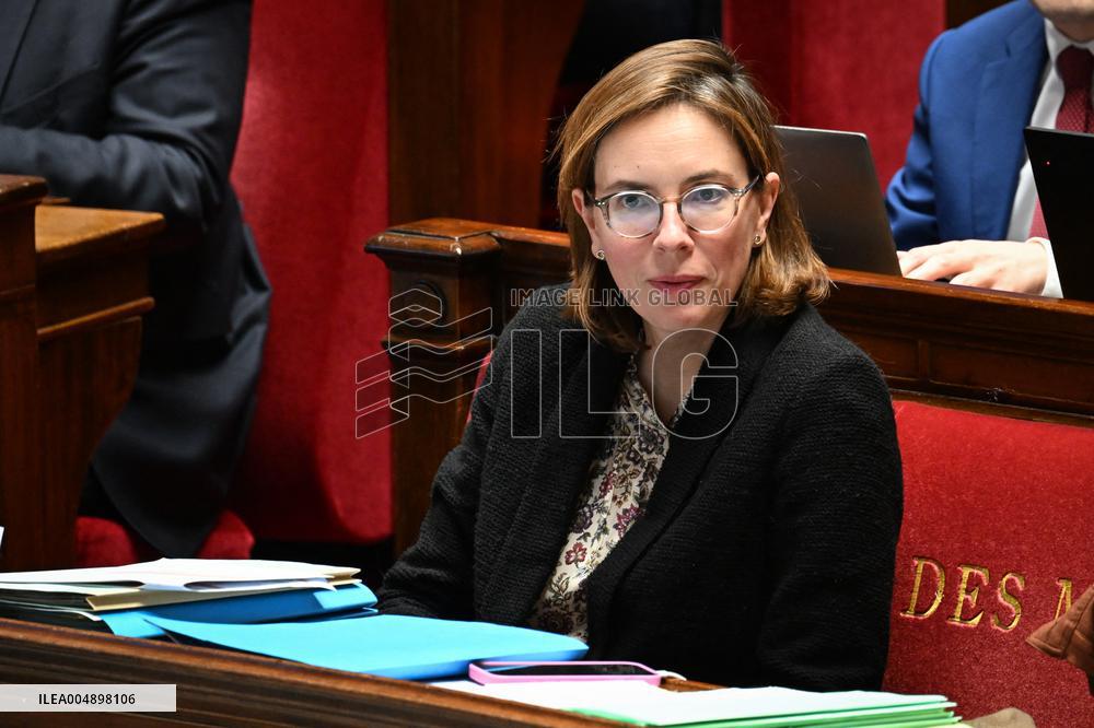 Suspension Of Pension Reform At The National Assembly - Paris