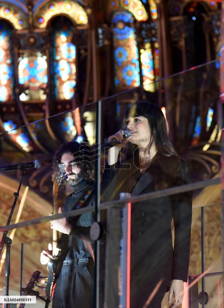 Clara Luciani During Christmas Opening At Galeries Lafayette - Paris