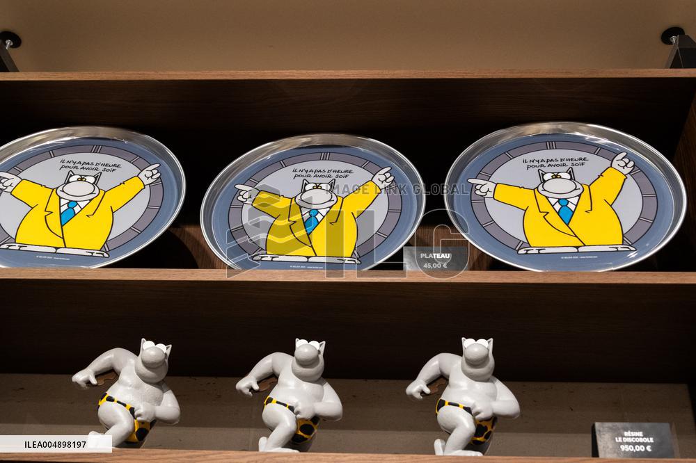 Exclusive - Philippe Geluck Exhibition Opens - Paris