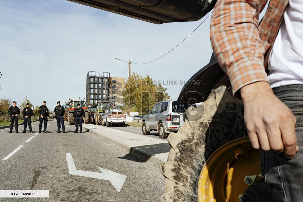 Farmers Mobilize Against Macron In Toulouse - France
