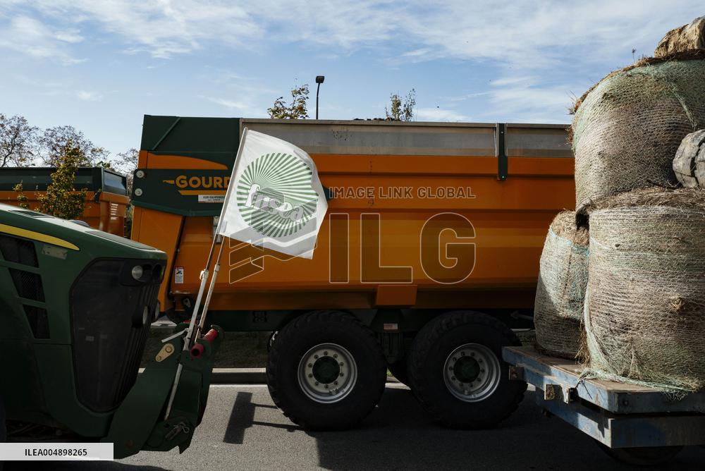 Farmers Mobilize Against Macron In Toulouse - France