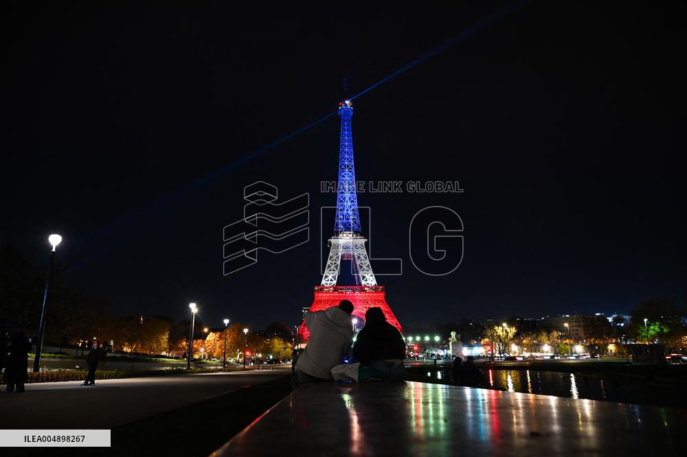 Eiffel Tower Tribute - Paris
