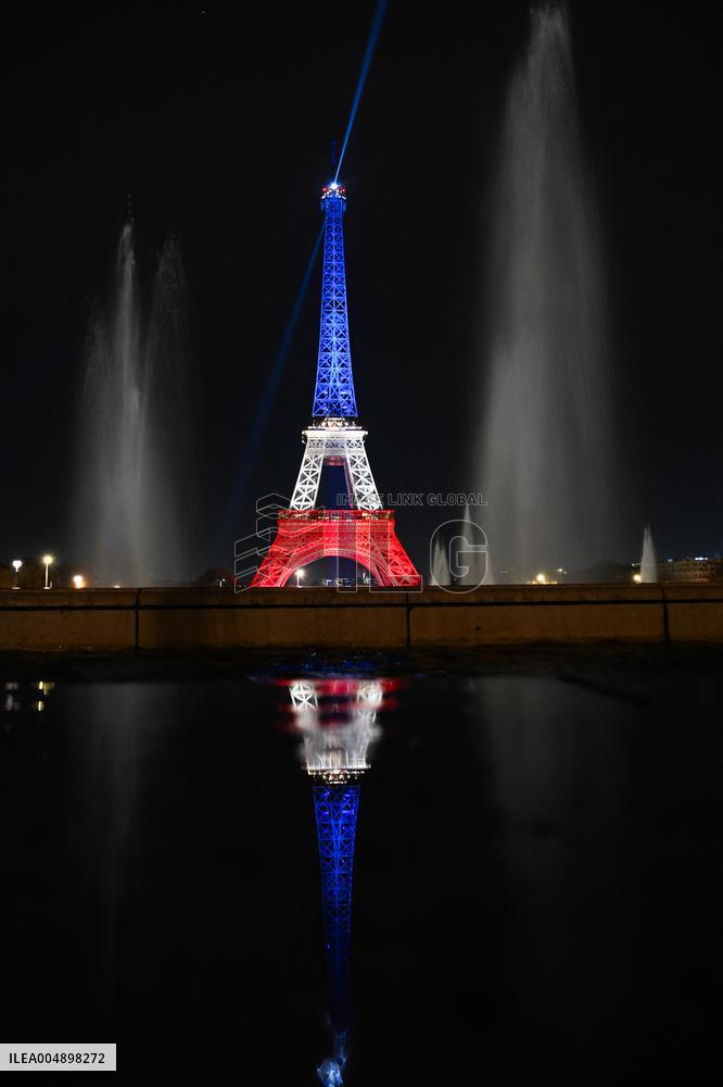 Eiffel Tower Tribute - Paris