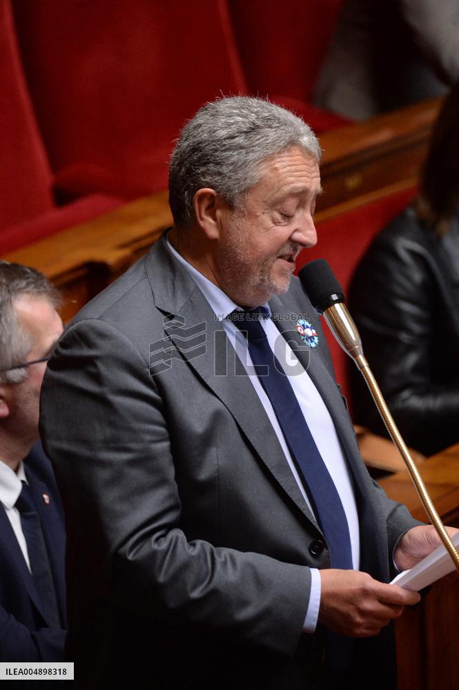 Questions to the Government - Paris