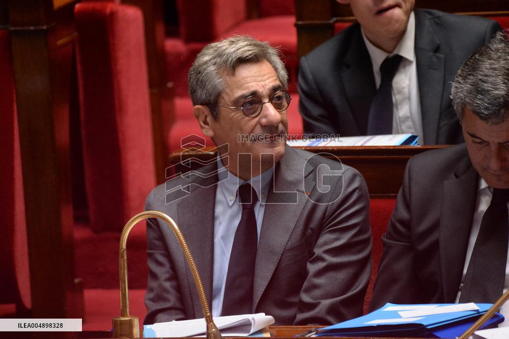 Questions to the Government - Paris