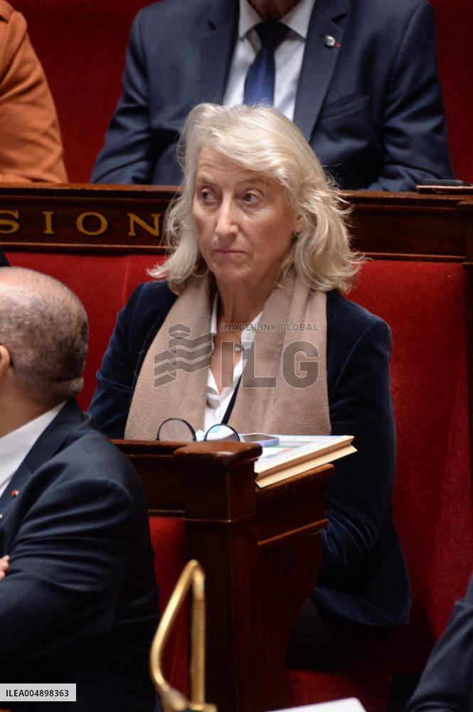 Questions to the Government - Paris