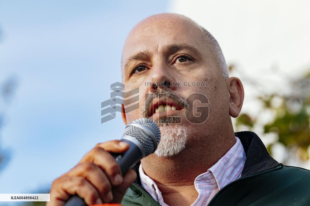 Farmers Mobilize Against Macron In Toulouse - France