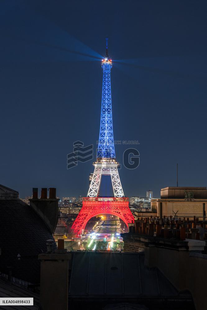Eiffel Tower Tribute - Paris