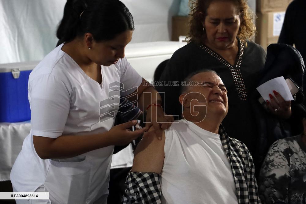 Vaccination Program Against Covid-19 and Influenza - Mexico City