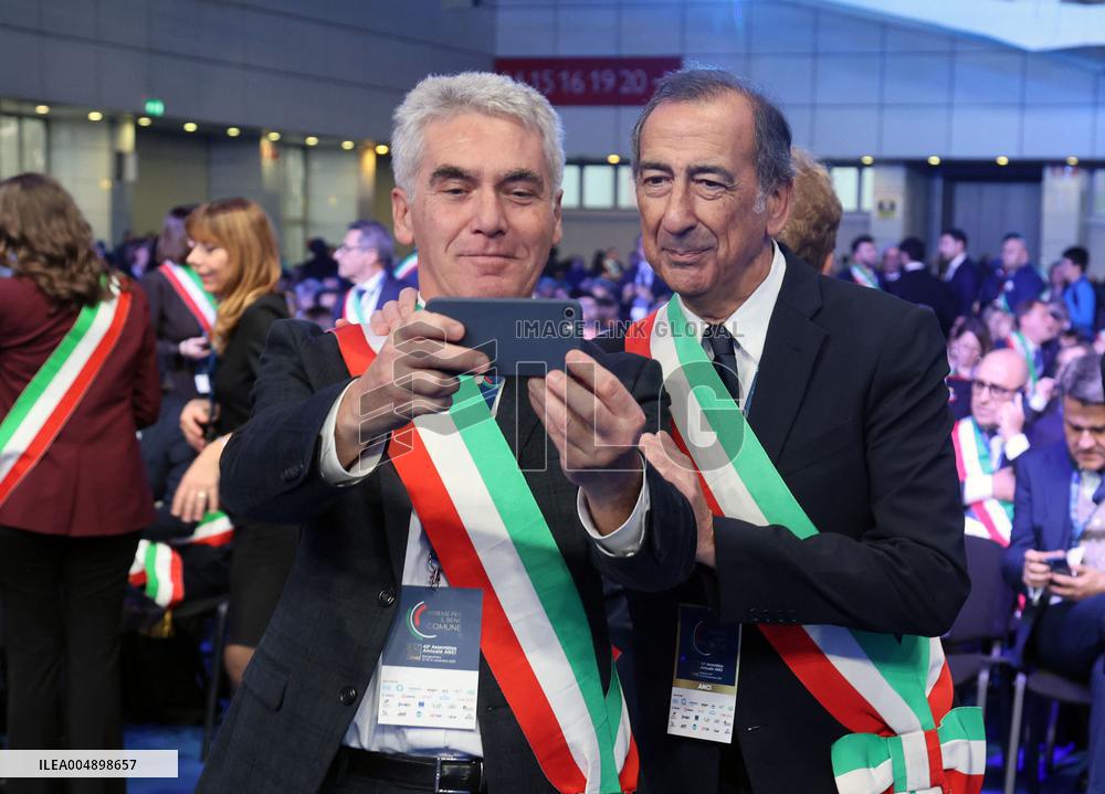 42nd National Assembly of Italian Municipalities - Bologna