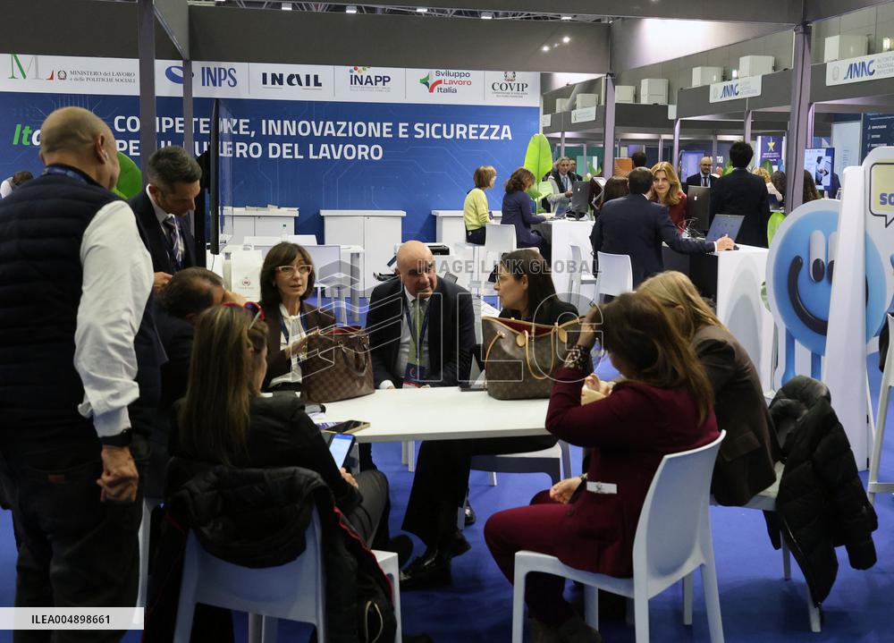 42nd National Assembly of Italian Municipalities - Bologna