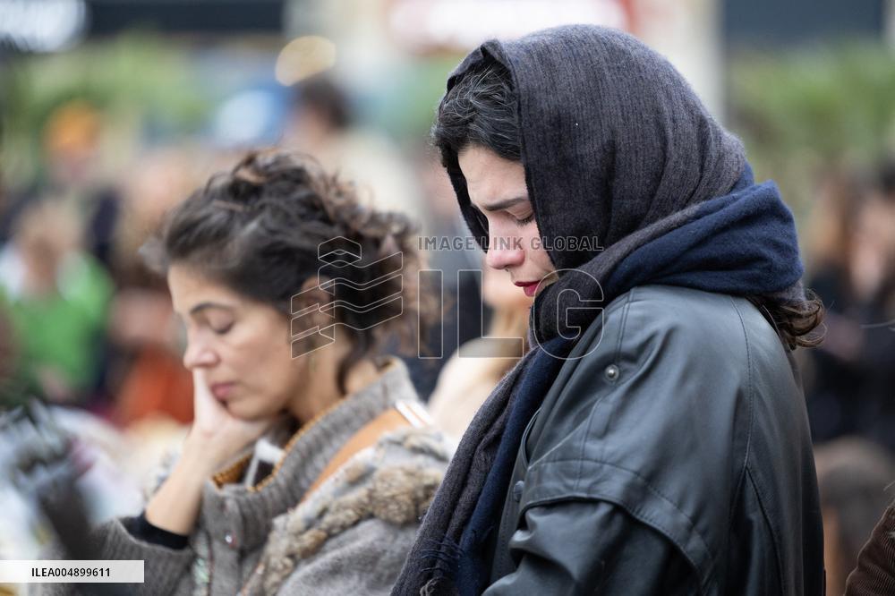 13 november memorial at the Place de la Republique - Paris