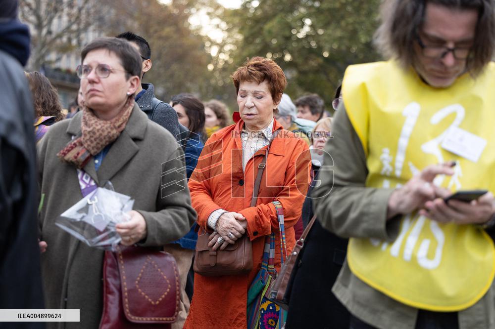 13 november memorial at the Place de la Republique - Paris