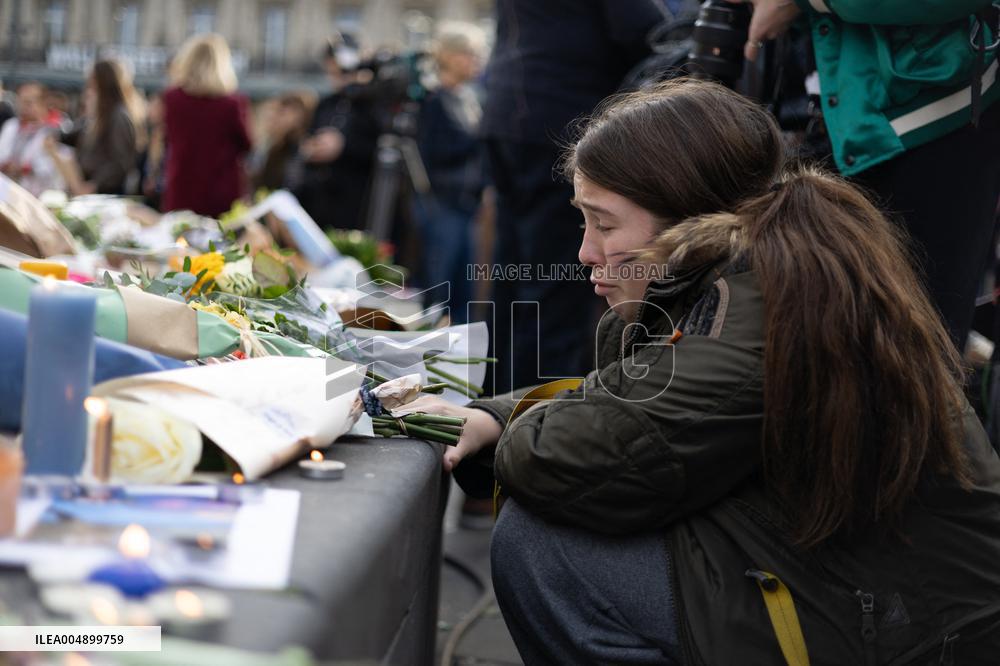 13 november memorial at the Place de la Republique - Paris