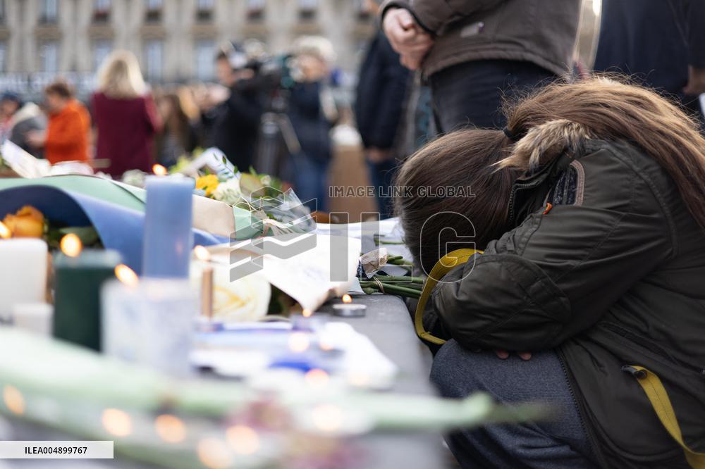 13 november memorial at the Place de la Republique - Paris