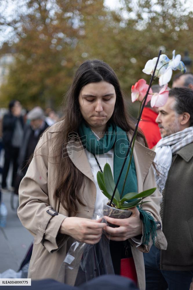 13 november memorial at the Place de la Republique - Paris