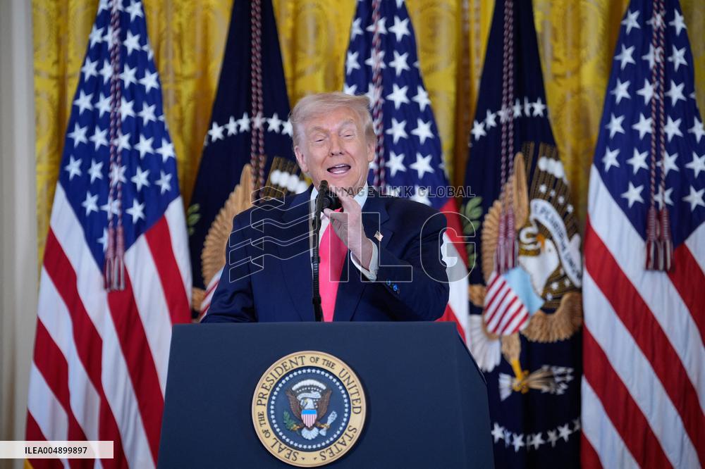 Donald Trump Signs Fostering the Future Executive Order - Washington