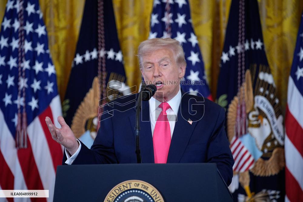 Donald Trump Signs Fostering the Future Executive Order - Washington