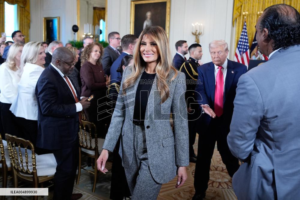 Donald Trump Signs Fostering the Future Executive Order - Washington