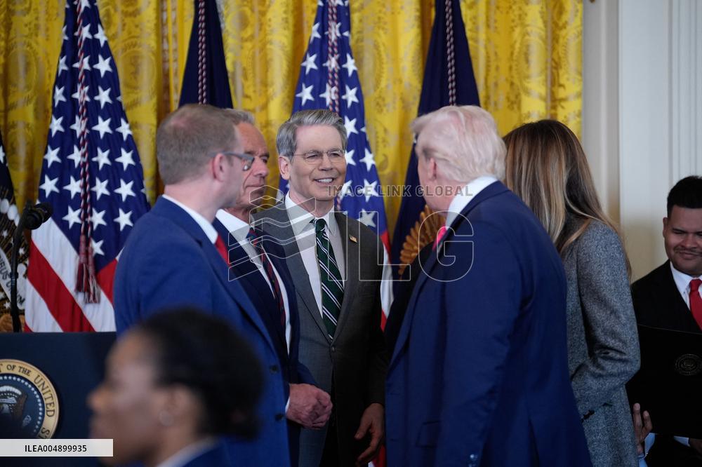 Donald Trump Signs Fostering the Future Executive Order - Washington