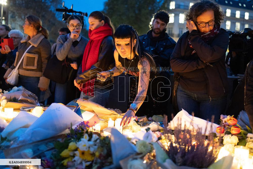 13 november memorial at the Place de la Republique - Paris