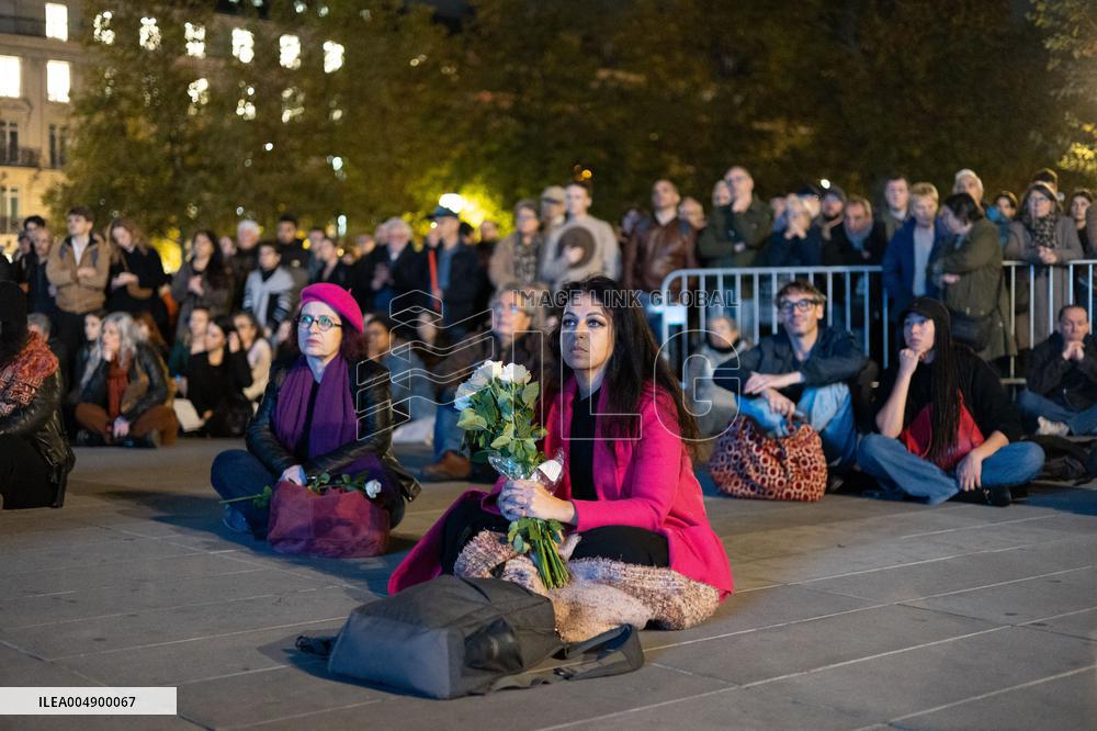 13 november memorial at the Place de la Republique - Paris