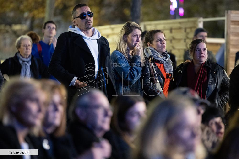 13 november memorial at the Place de la Republique - Paris