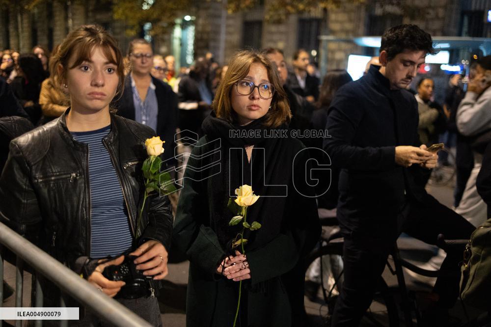 13 november memorial at the Place de la Republique - Paris